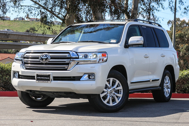 2016 Toyota Land Cruiser